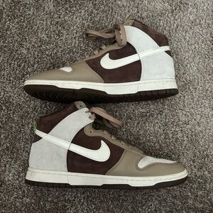 Nike Dunk High Light Chocolate Men’s Size 10